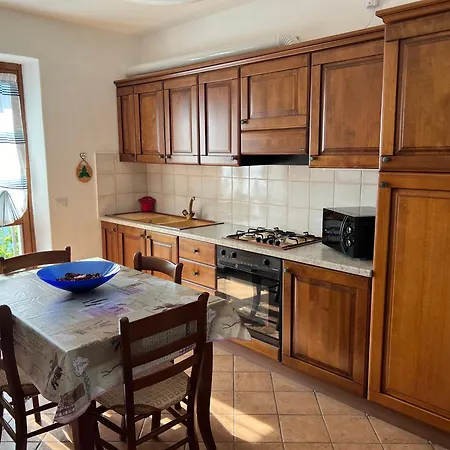 La Ca De Poz - View *